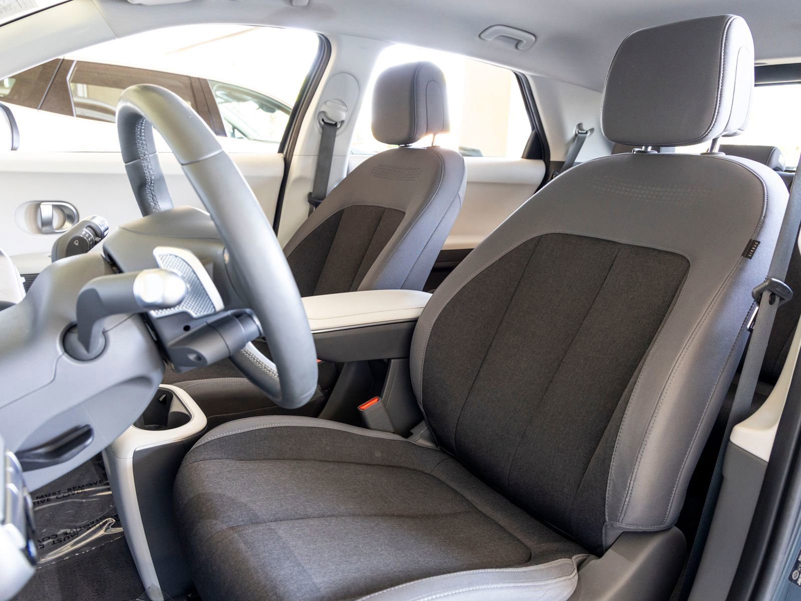 Used 2024 Hyundai Ioniq 5 SEL RWD image 15