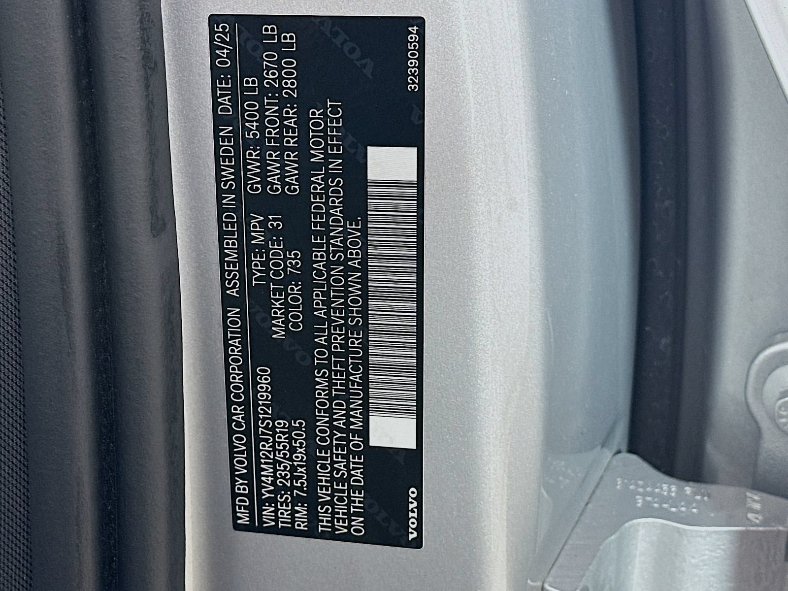 Used 2025 Volvo XC60 B5 Core AWD/4WD image 48