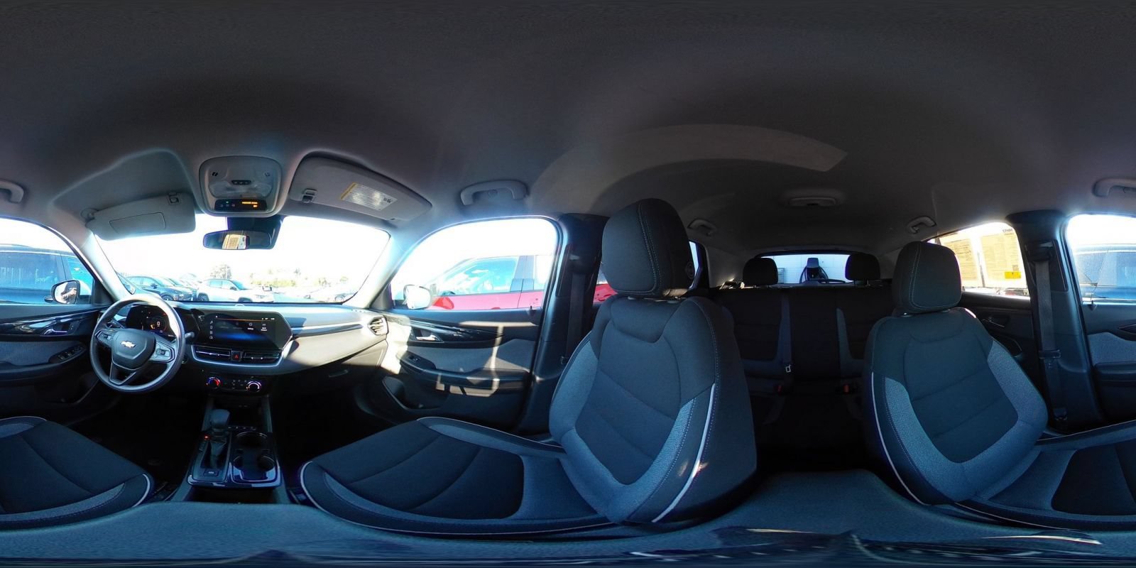 Used 2025 Chevrolet TrailBlazer LT AWD/4WD image 40