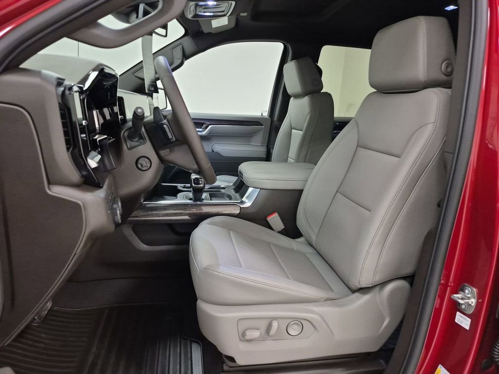 New 2026 Chevrolet Silverado 1500 LTZ w/ Z71 Off-Road Package image 20