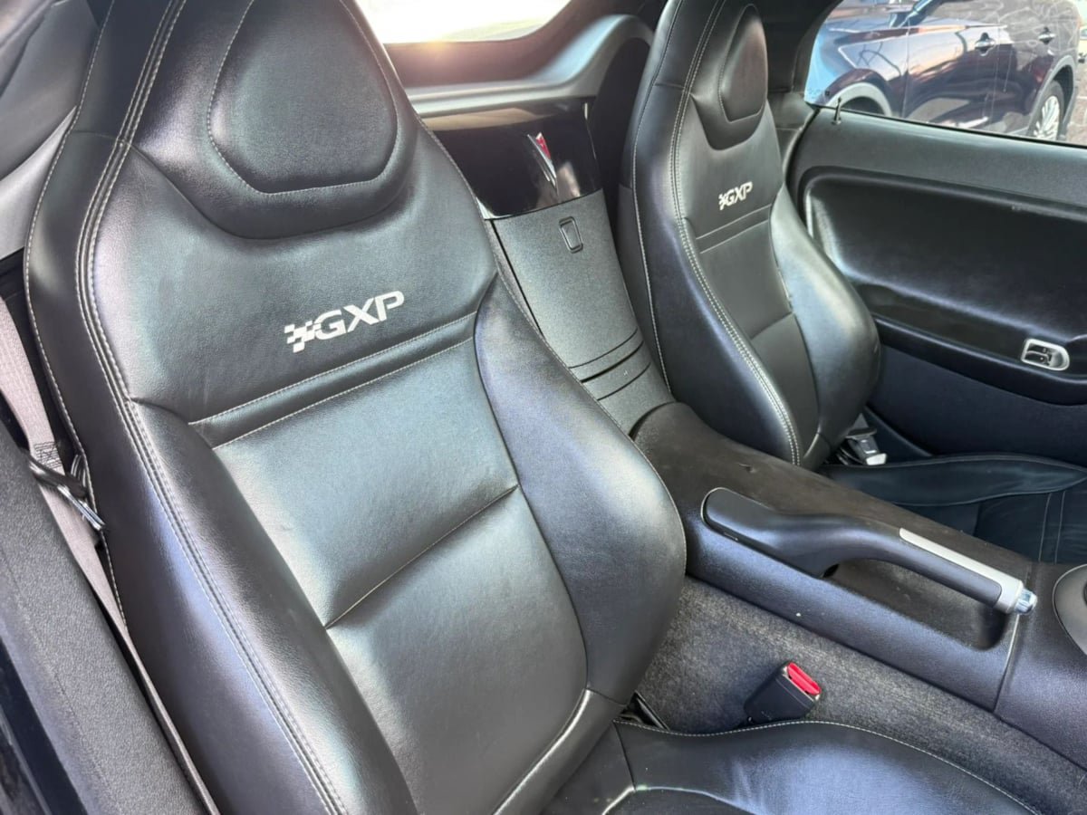 Used 2007 Pontiac Solstice GXP w/ Premium Package RWD image 36