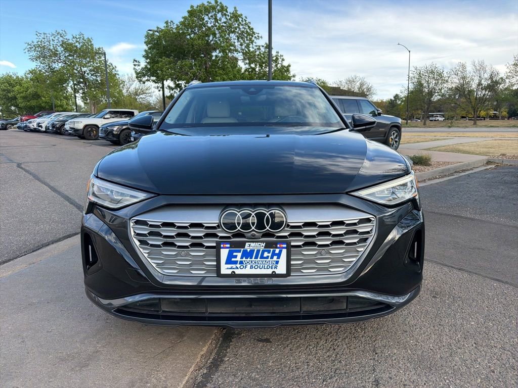 Used 2024 Audi Q8 e-tron Premium Plus w/ Premium Plus Package AWD/4WD image 8