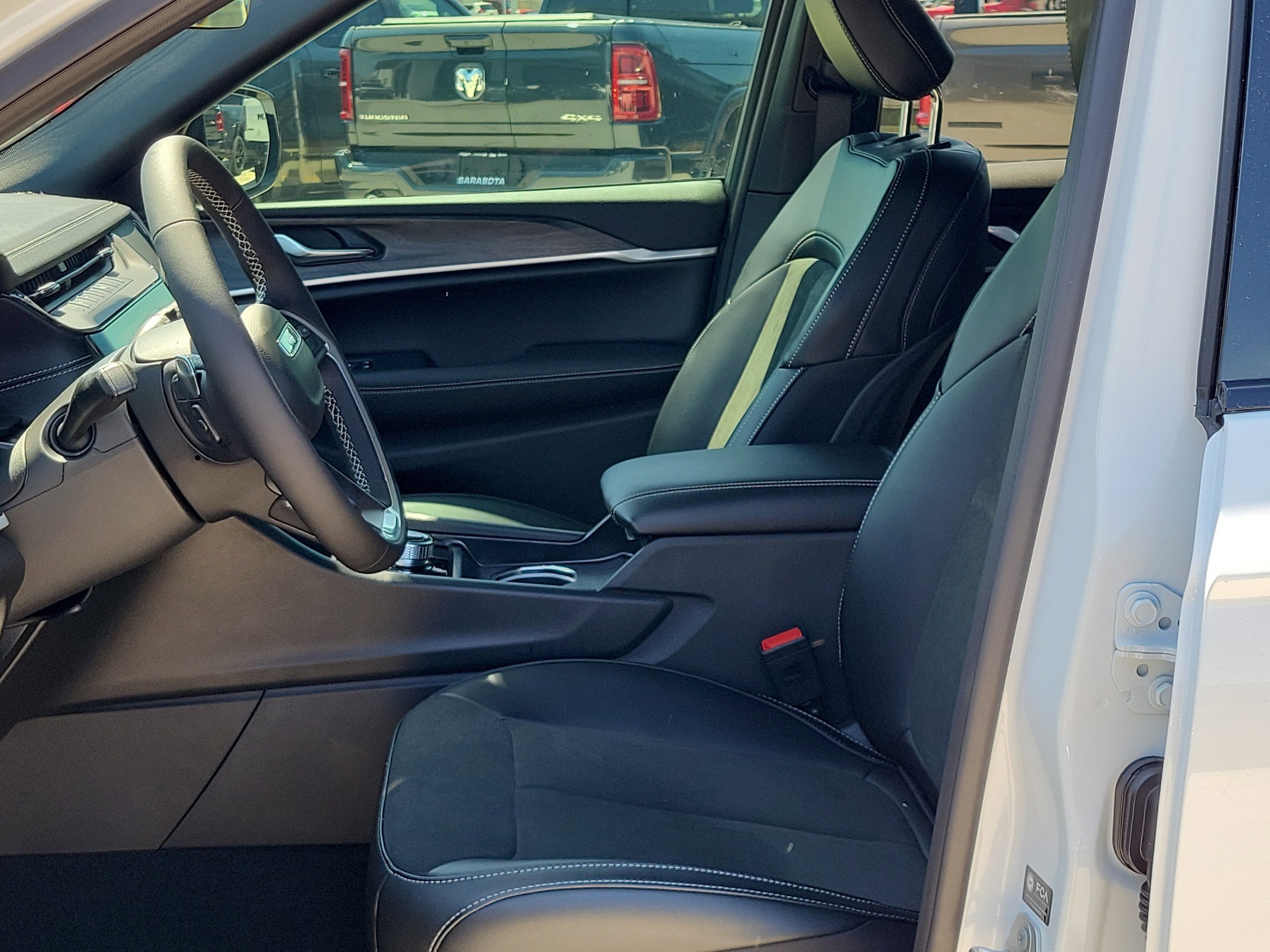 New 2026 Jeep Grand Cherokee Altitude RWD image 18