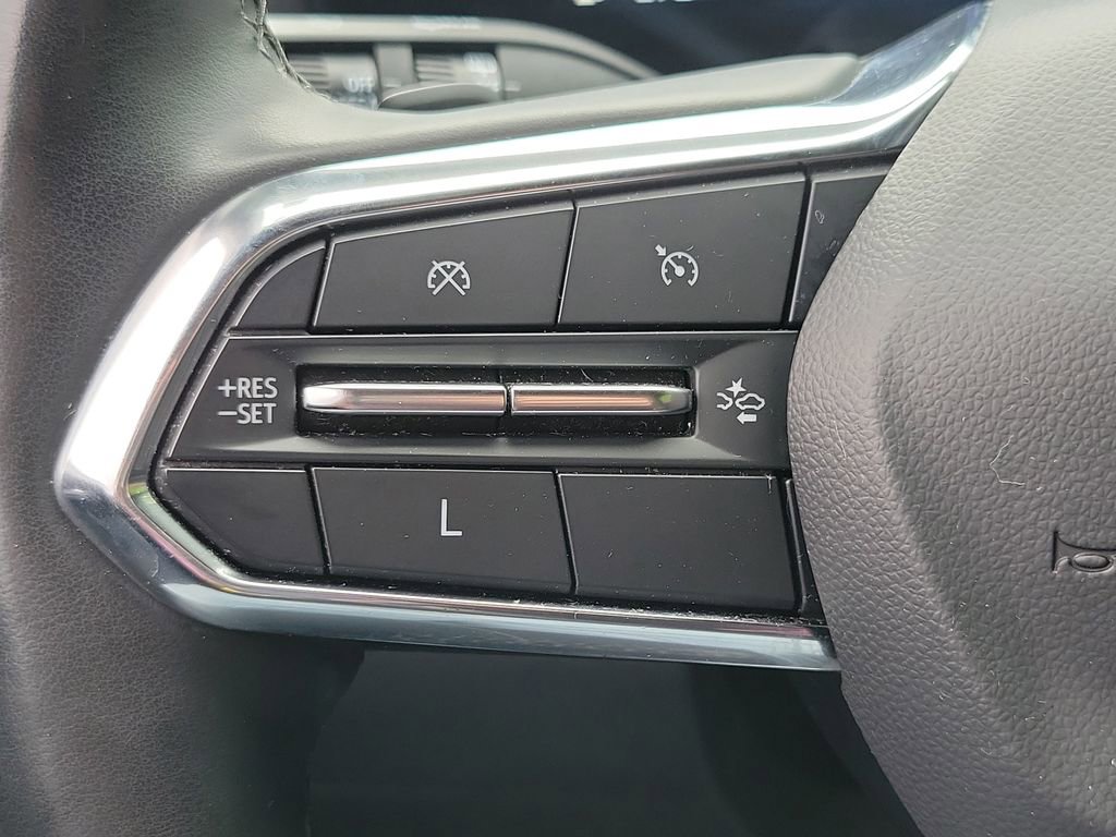 Certified 2025 Chevrolet Equinox LT FWD image 24