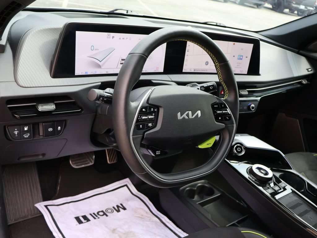 Certified 2023 Kia EV6 GT AWD/4WD image 36