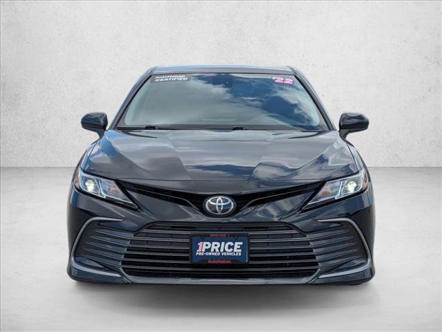 Used 2022 Toyota Camry LE FWD video 2