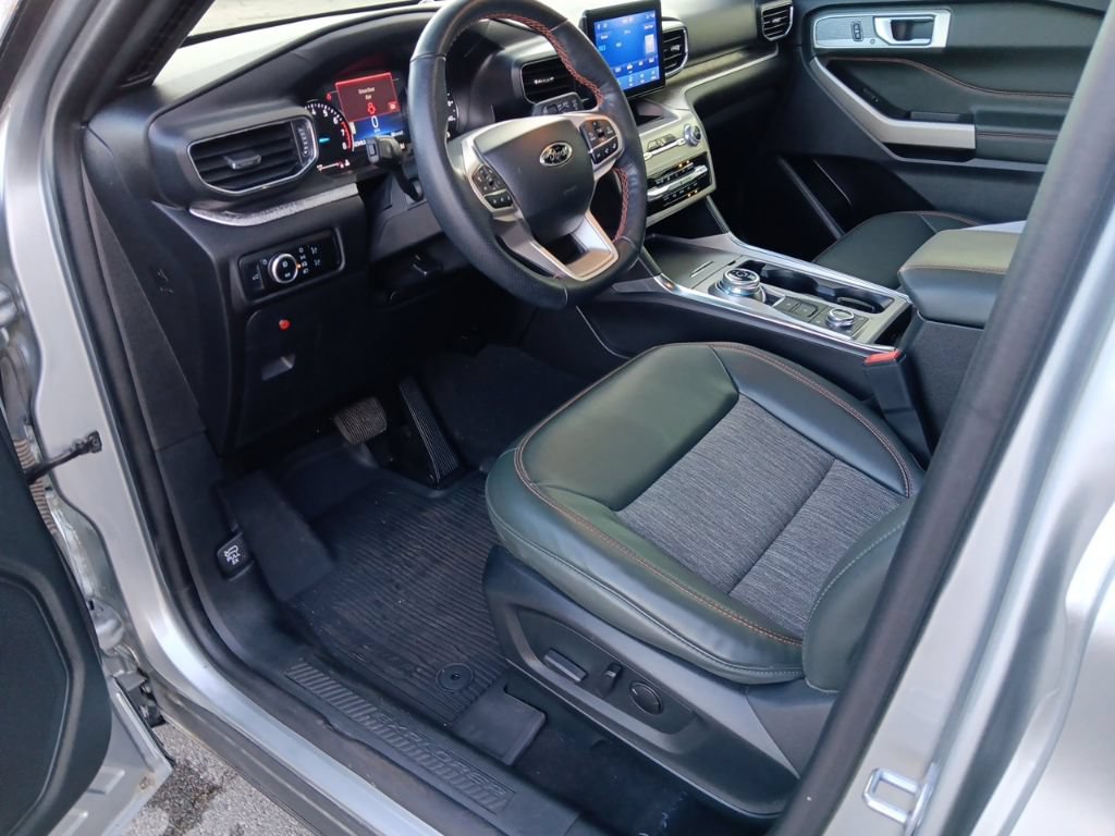 Used 2023 Ford Explorer Timberline w/ Timberline Technology Package AWD/4WD image 32