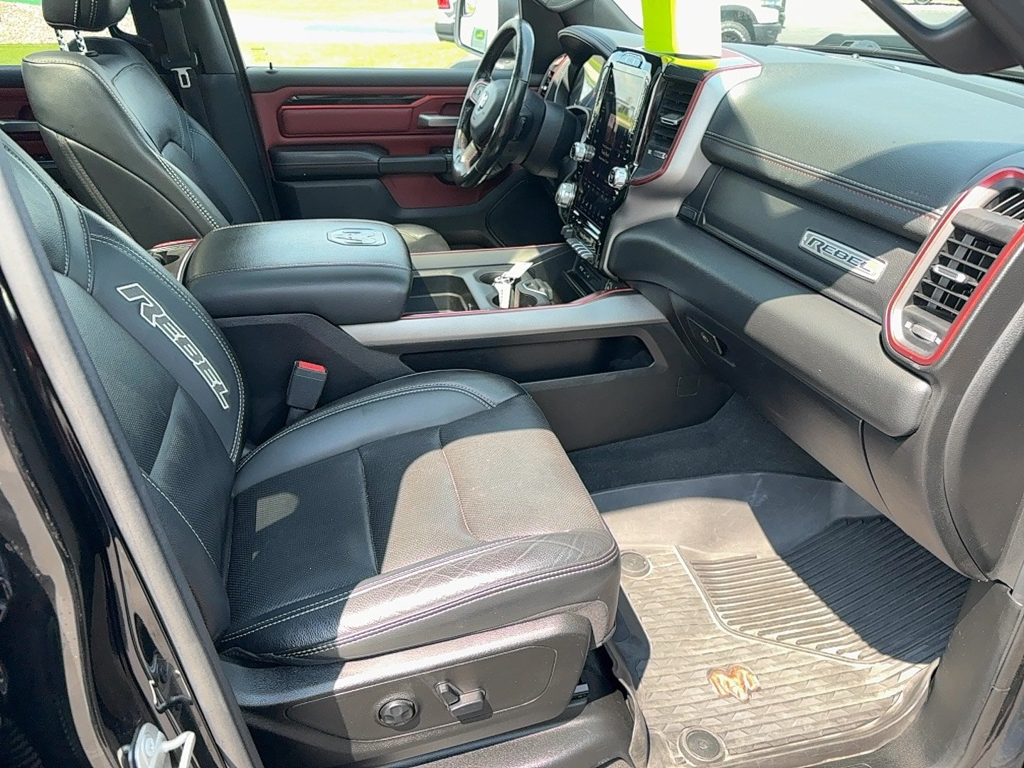 Used 2019 RAM 1500 Rebel w/ Rebel Level 2 Equipment Group AWD/4WD image 17