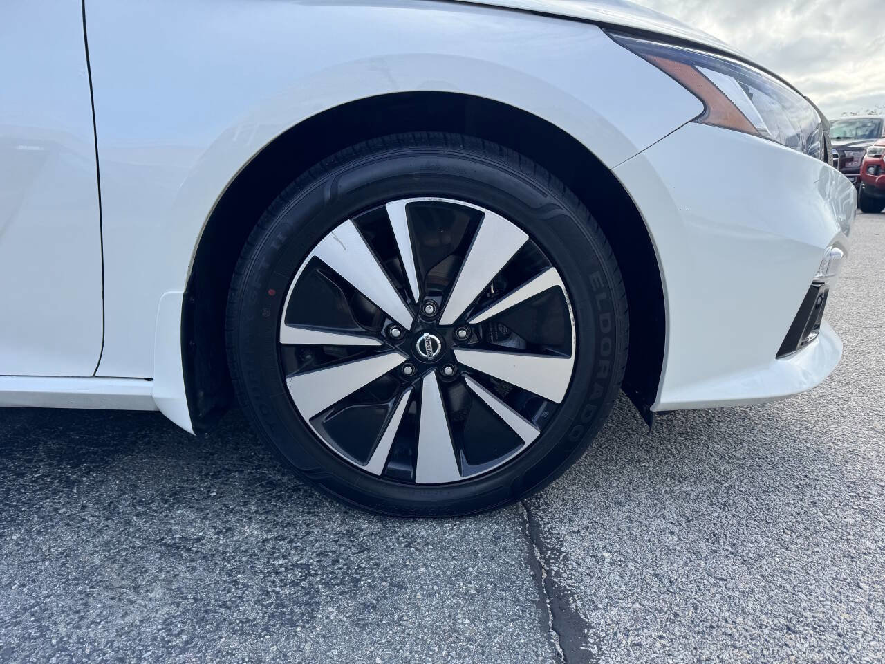 Used 2020 Nissan Altima 2.5 SV image 12