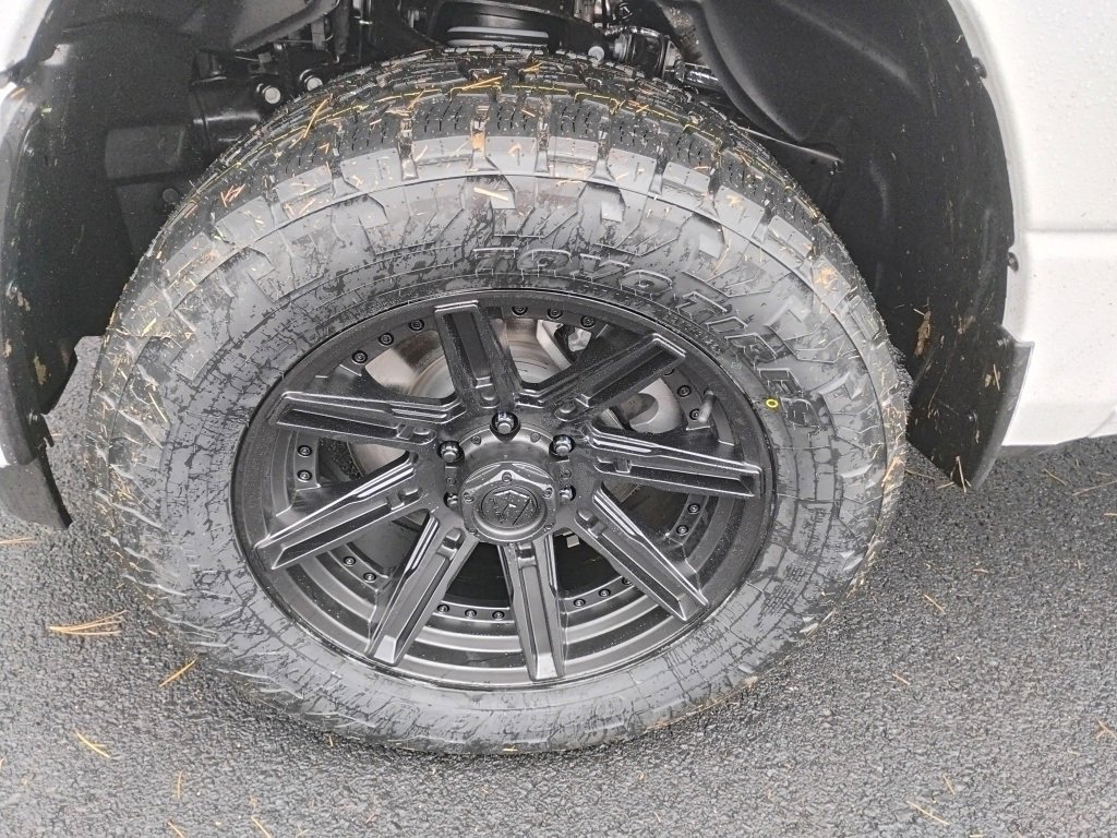 New 2026 RAM 1500 Express image 9