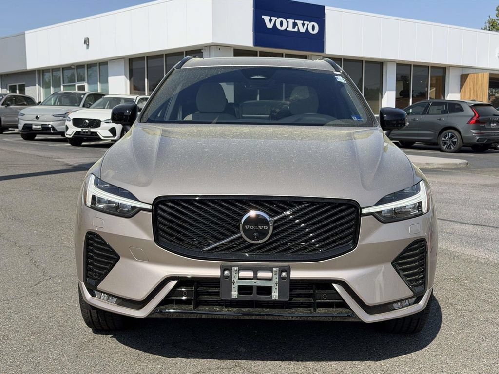 New 2026 Volvo XC60 B5 Plus w/ Climate Package AWD/4WD image 23