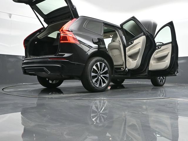 Used 2023 Volvo XC60 B5 Plus w/ Protection Package Premier image 68