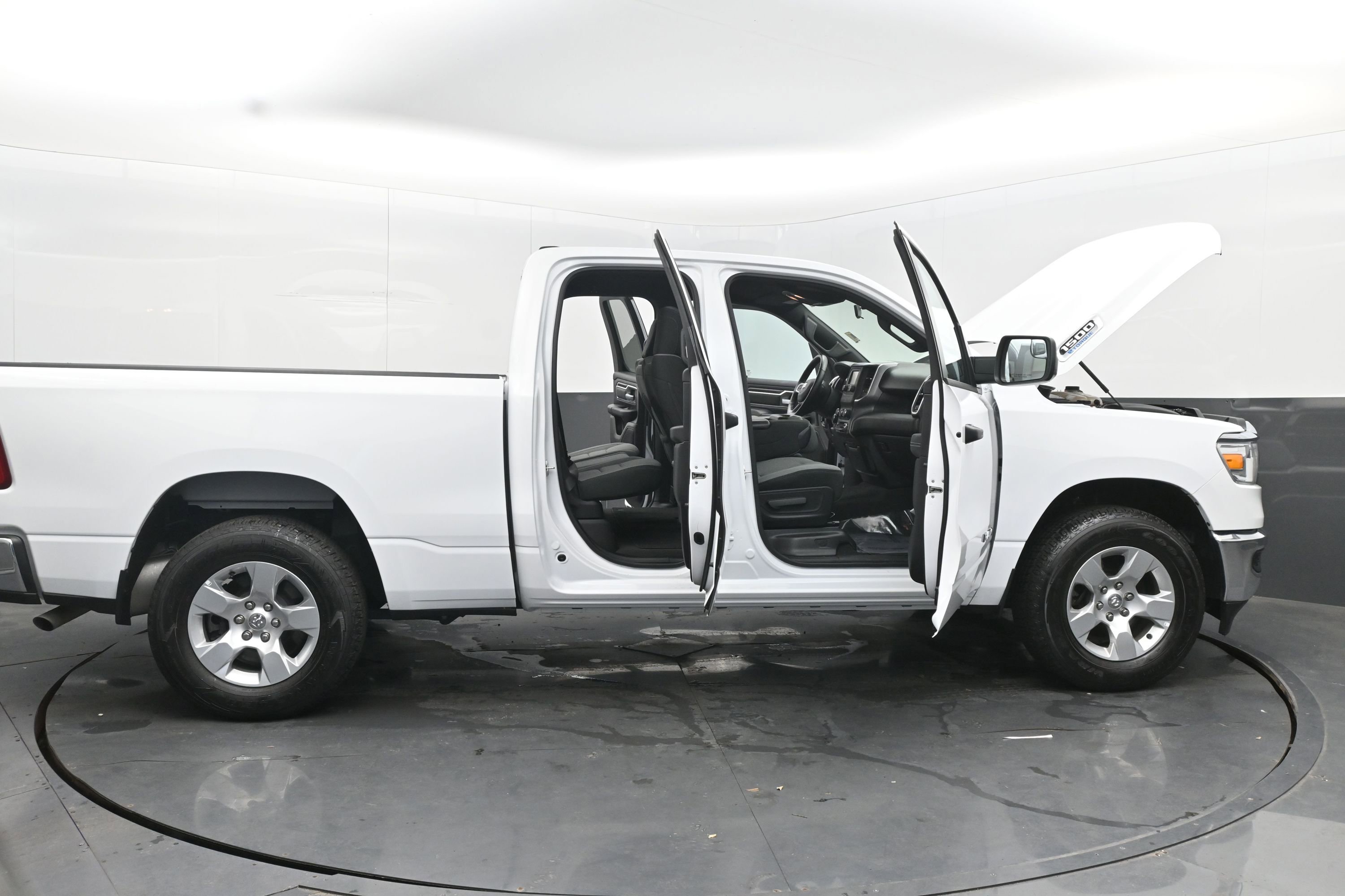 Used 2024 RAM 1500 Big Horn image 42