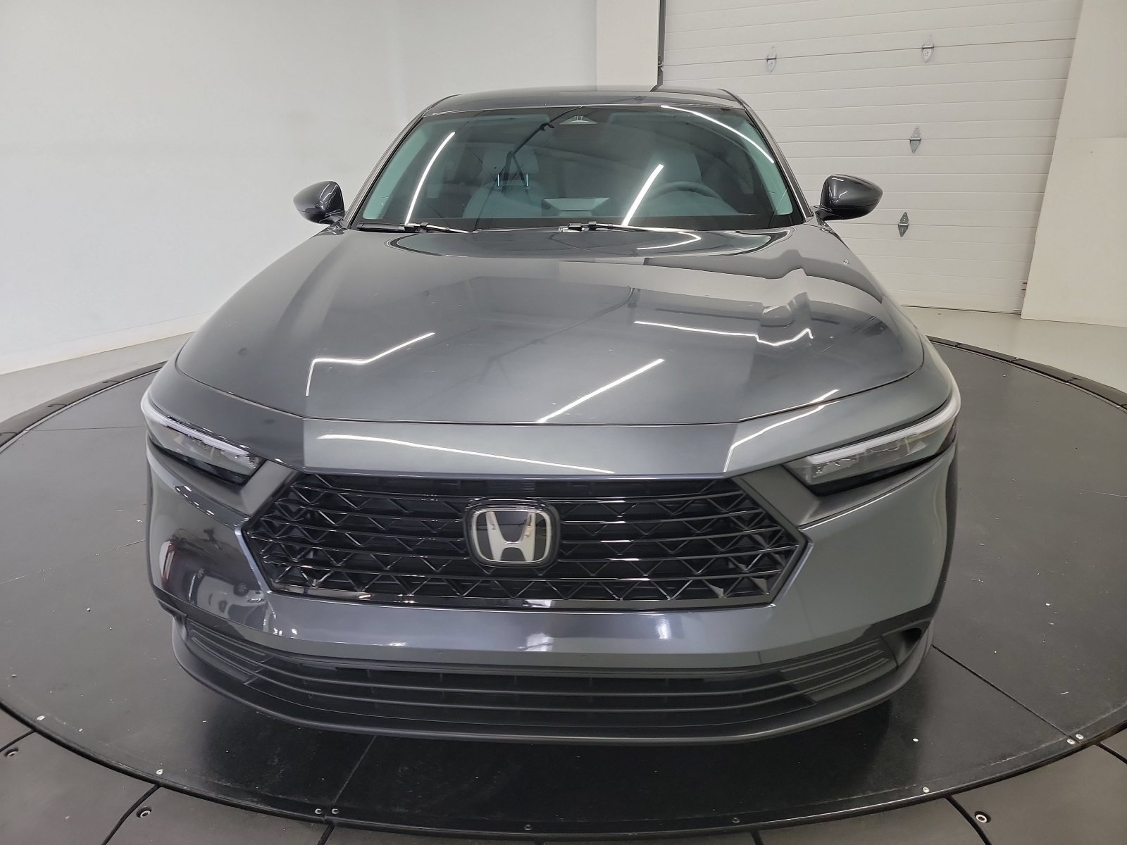 Certified 2023 Honda Accord LX image 2