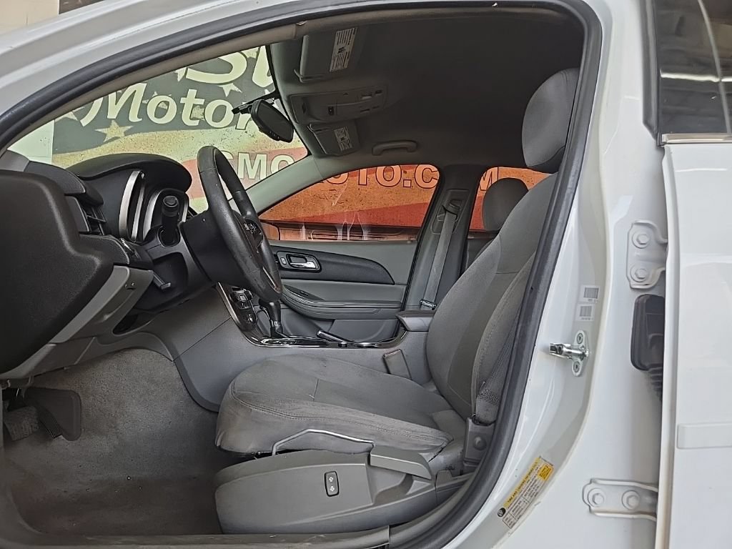 Used 2015 Chevrolet Malibu LS FWD image 13