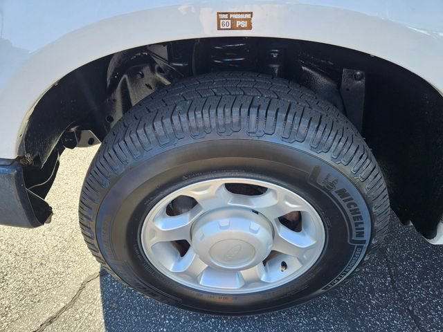 Used 2008 Ford F350 2WD Regular Cab Super Duty image 23