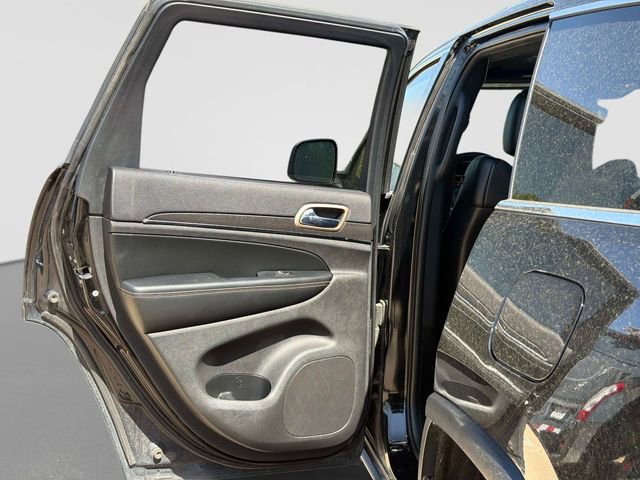 Used 2017 Jeep Grand Cherokee Limited w/ Luxury Group II image 13