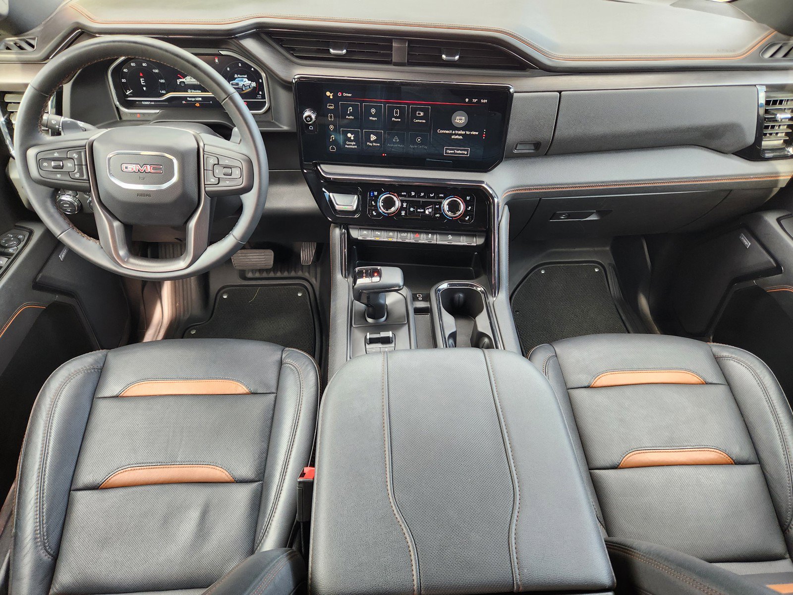 Used 2024 GMC Sierra 1500 AT4 w/ Technology Package AWD/4WD image 9