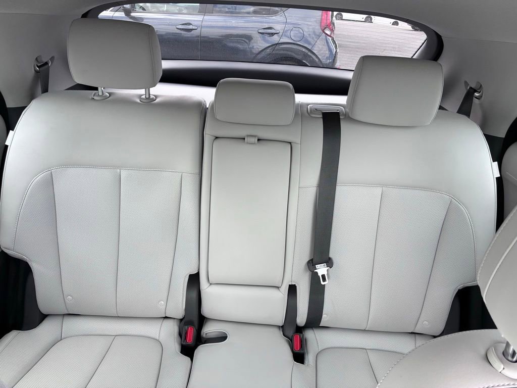 Used 2024 Hyundai Ioniq 5 Limited AWD/4WD image 14