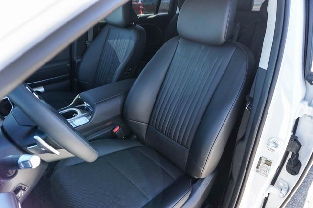 New 2026 Hyundai Ioniq 9 Calligraphy image 16