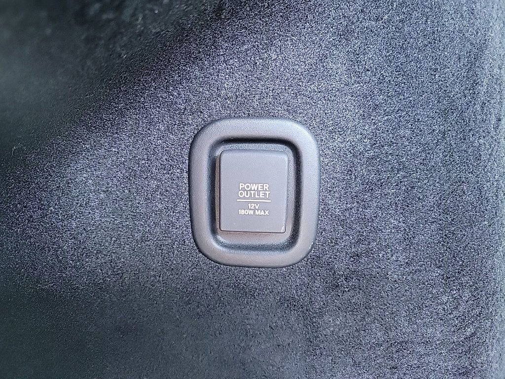 Used 2023 Honda Passport EX-L image 19