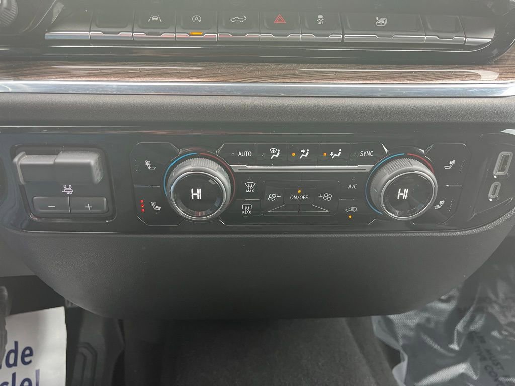 Used 2025 Chevrolet Silverado 1500 LT image 19