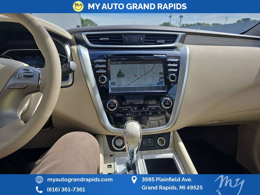 Used 2018 Nissan Murano Platinum w/ Cargo Package AWD/4WD image 17