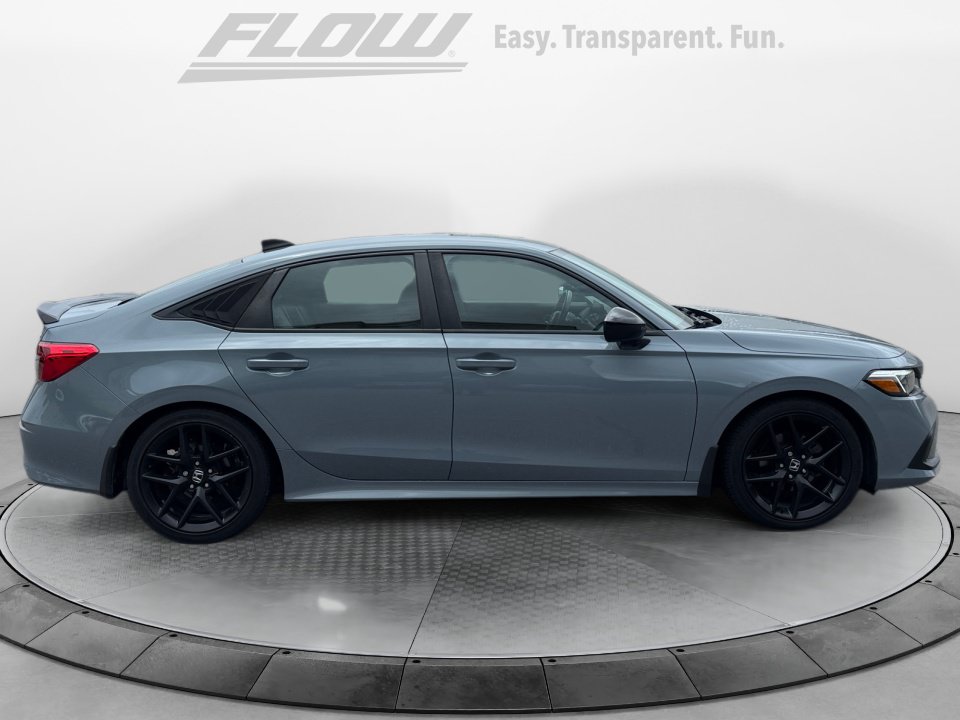 Used 2023 Honda Civic Sport image 8