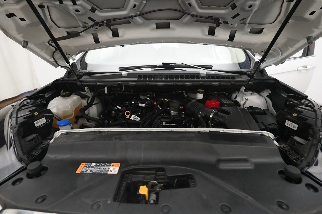 Used 2020 Ford Edge SEL w/ Convenience Package image 3