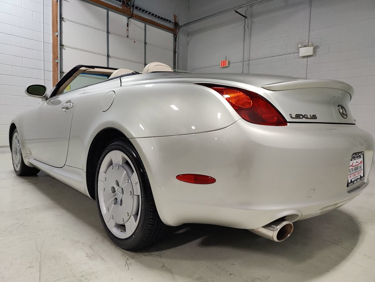 Used 2002 Lexus SC 430 Convertible RWD image 21