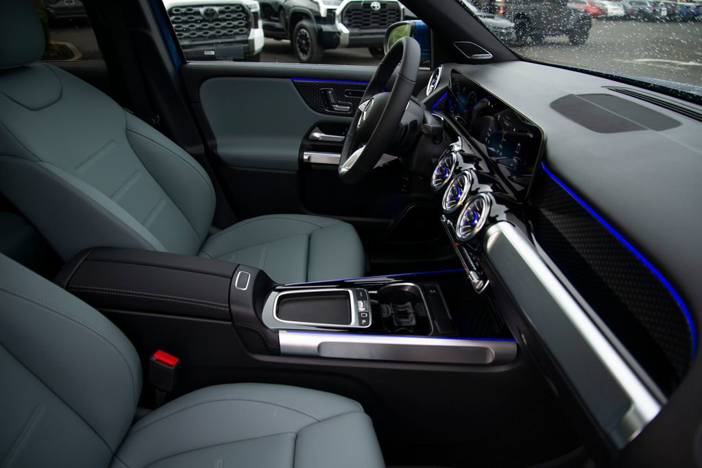 New 2026 Mercedes-Benz GLB 250 4MATIC image 19