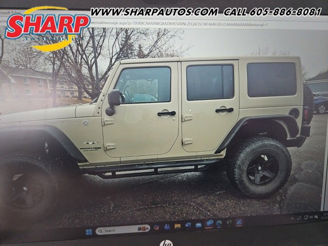 Used 2018 Jeep Wrangler Unlimited Sahara w/ Connectivity Group image 1