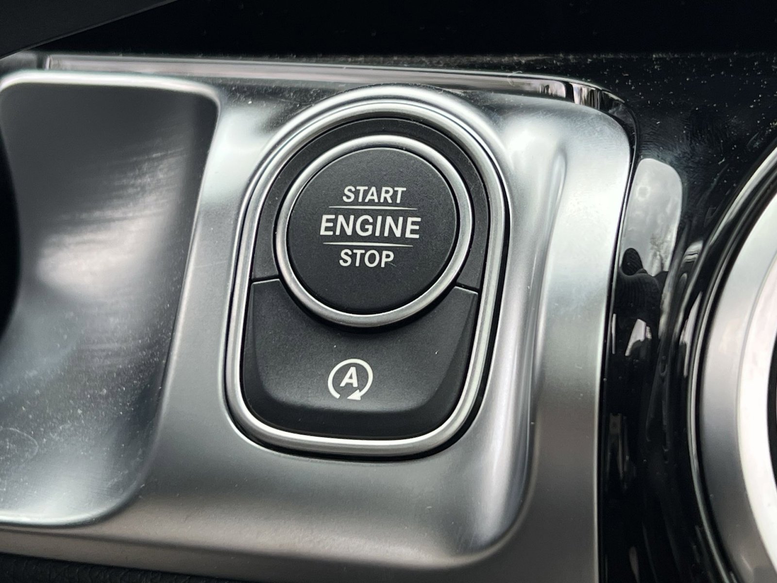 New 2026 Mercedes-Benz GLB 250 4MATIC image 38