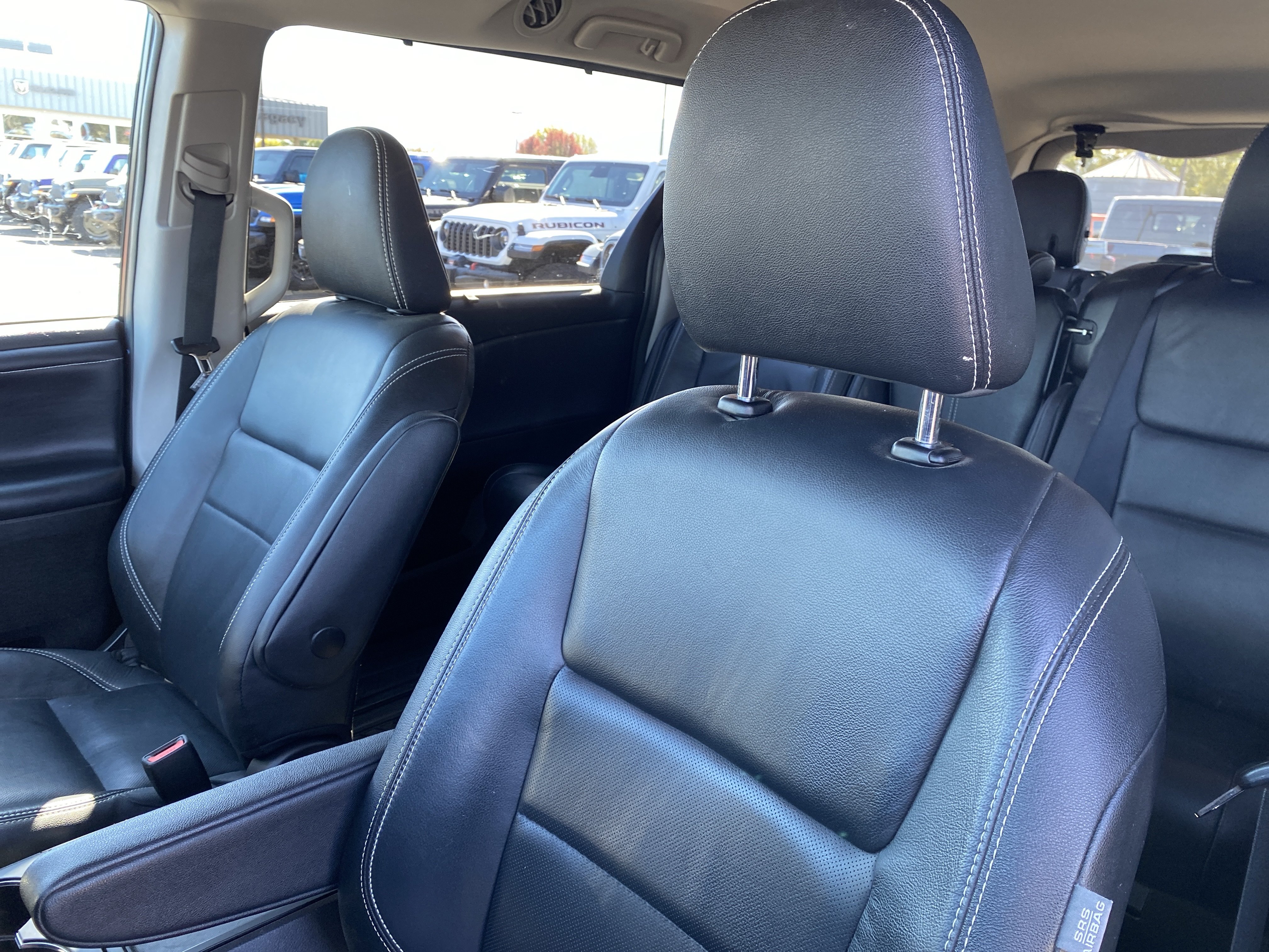 Used 2018 Toyota Sienna SE FWD image 12