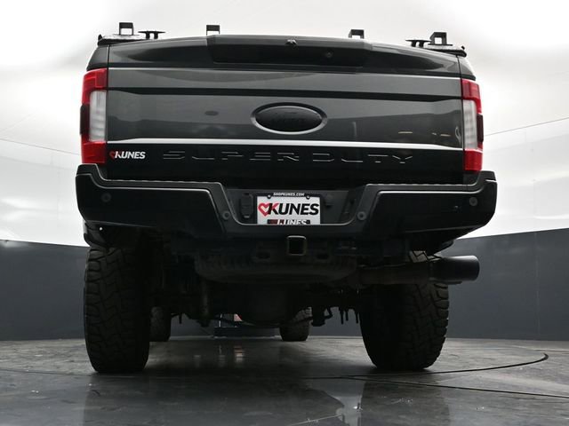 Used 2018 Ford F250 Lariat w/ Lariat Ultimate Package AWD/4WD image 58