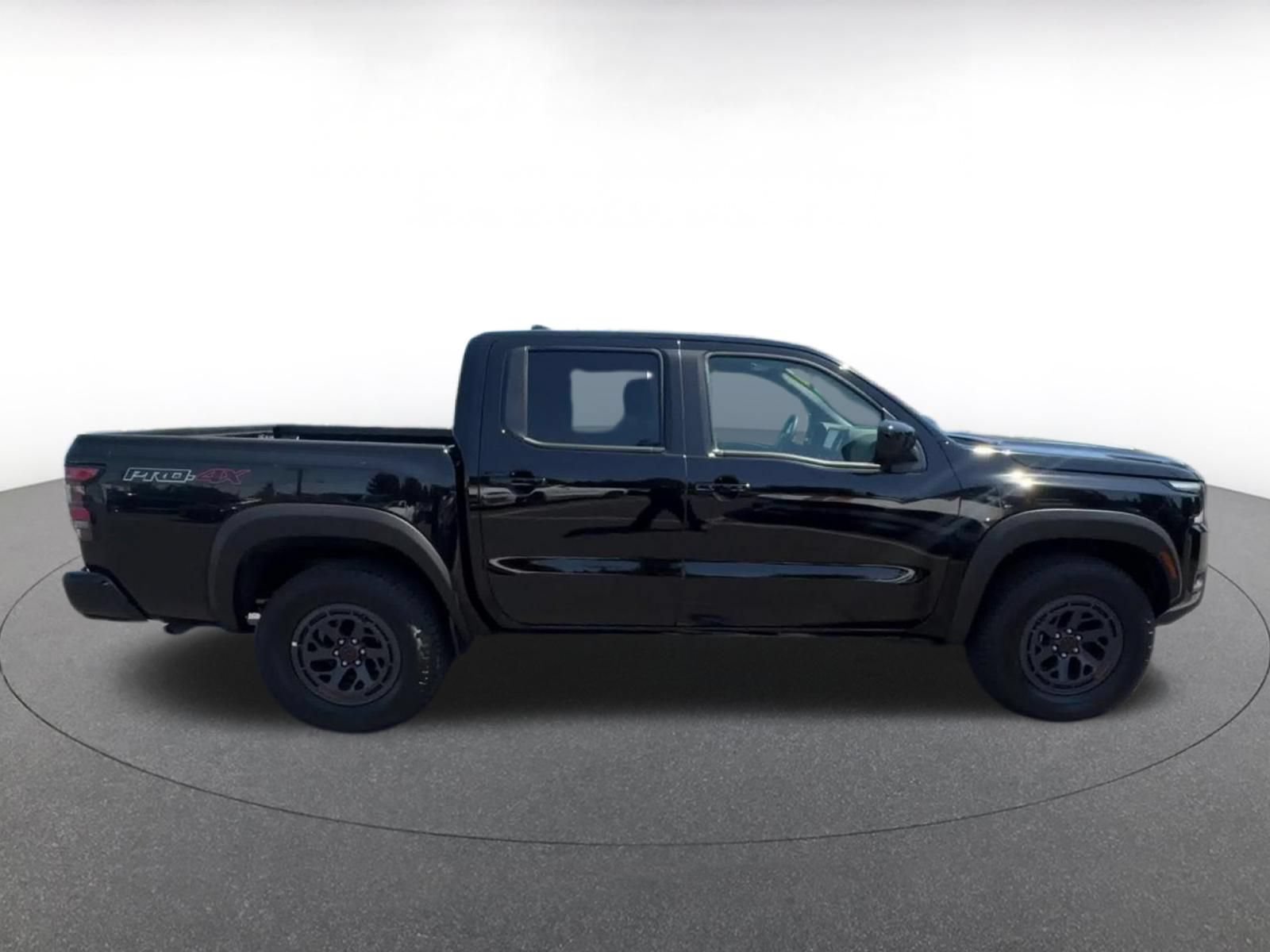 Used 2026 Nissan Frontier PRO-4X AWD/4WD image 16