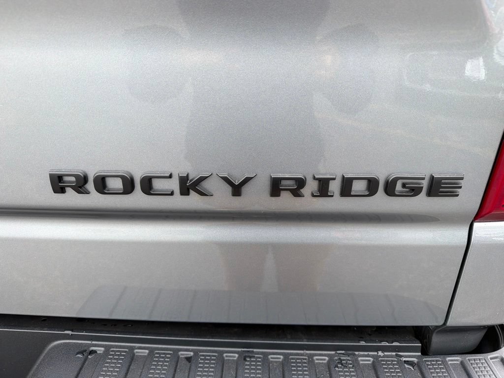 New 2026 Chevrolet Silverado 1500 RST AWD/4WD image 6