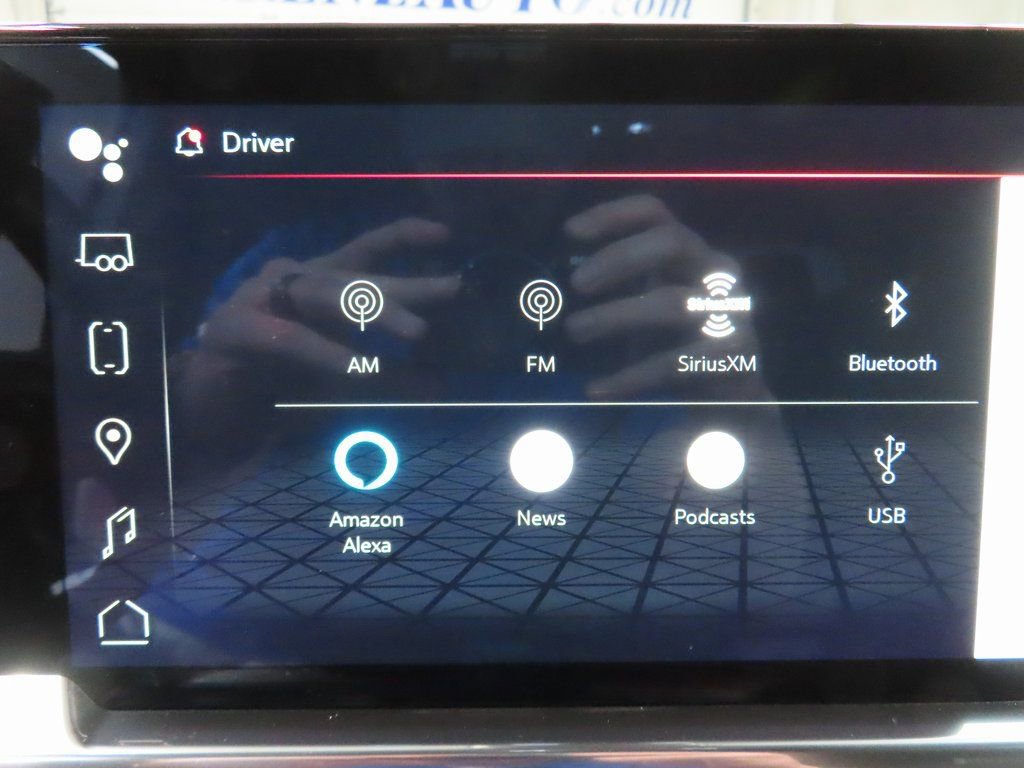 Used 2024 GMC Sierra 1500 SLE w/ X31 Off-Road Package image 16