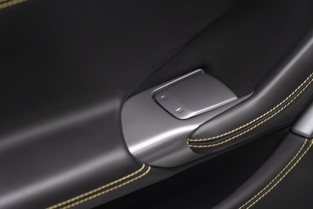 Used 2019 Ferrari Portofino image 59