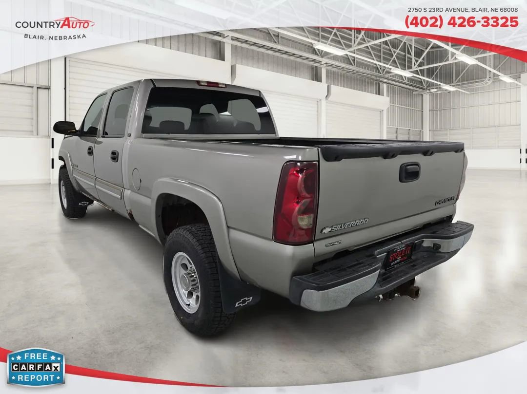Used 2004 Chevrolet Silverado 2500 LT image 3