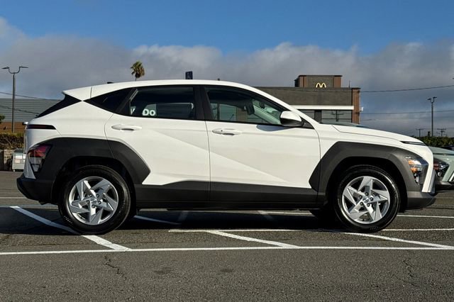 New 2026 Hyundai Kona SE FWD image 5