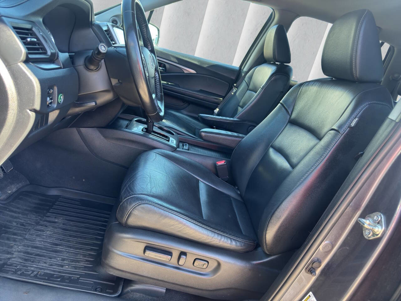 Used 2016 Honda Pilot EX-L image 10