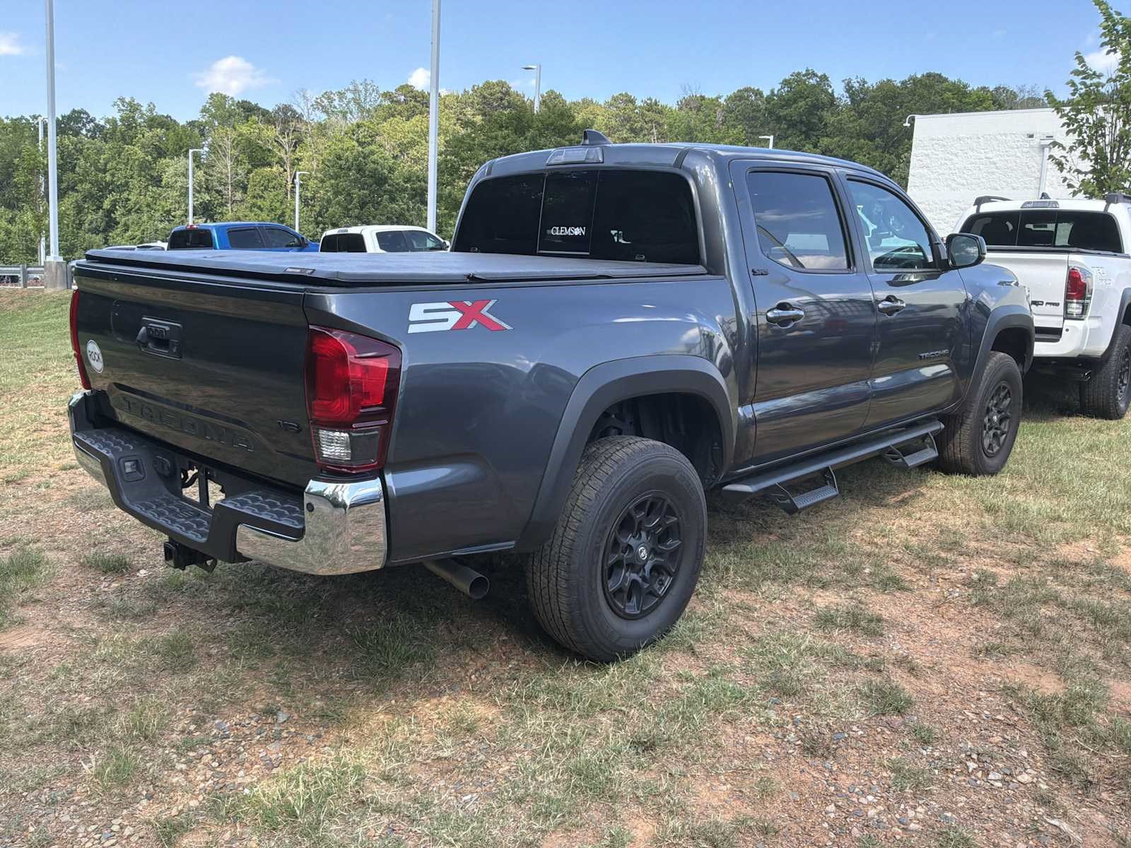 Used 2023 Toyota Tacoma SR5 RWD image 39