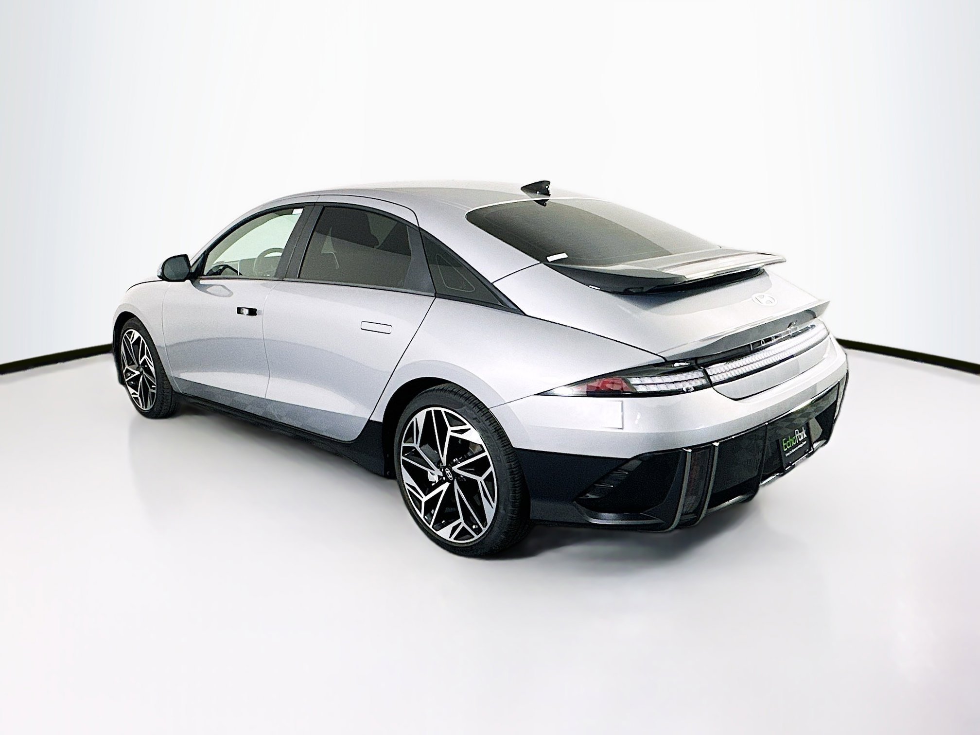 Used 2024 Hyundai Ioniq 6 SEL RWD image 5