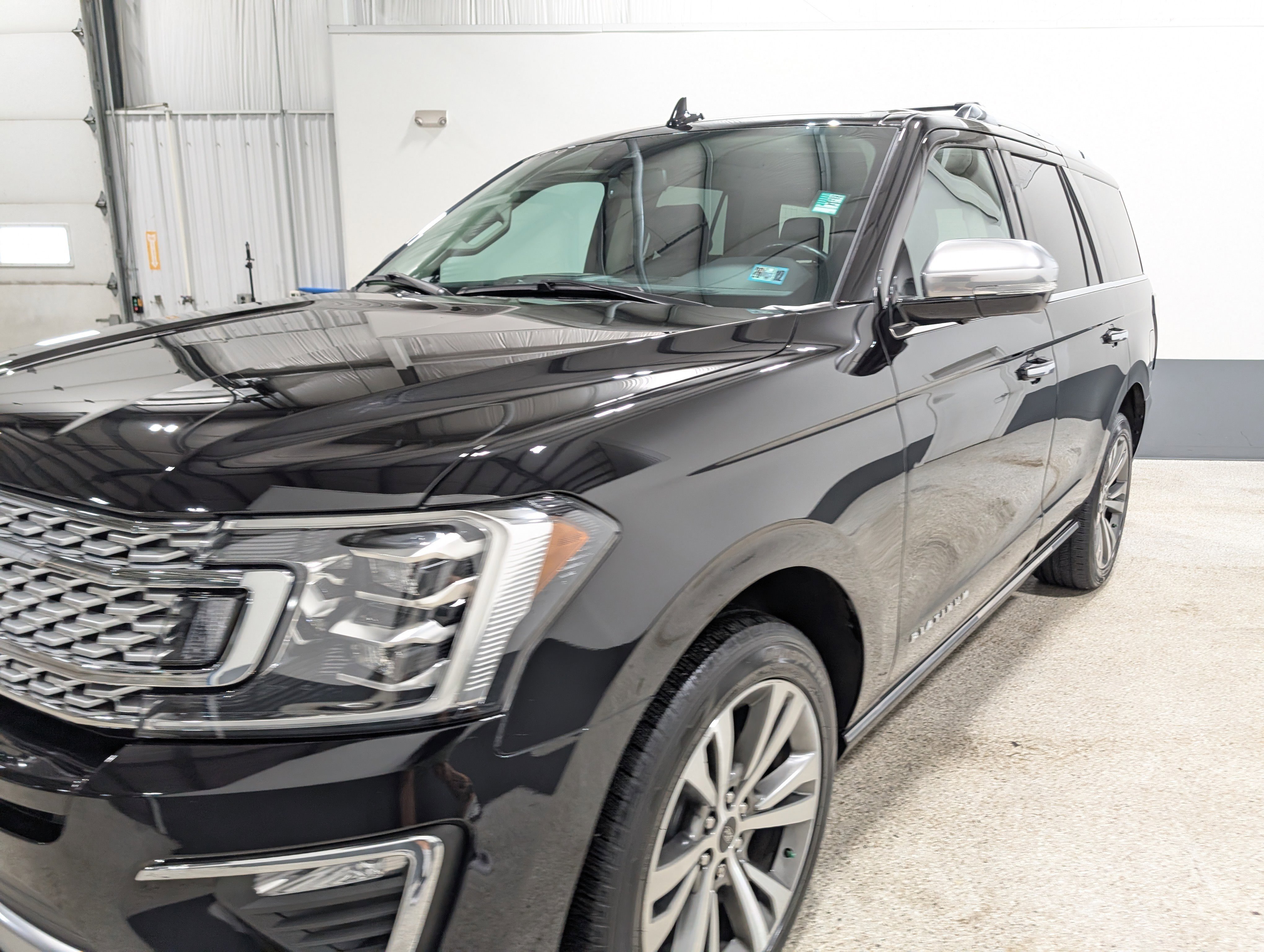 Used 2020 Ford Expedition Platinum AWD/4WD image 7