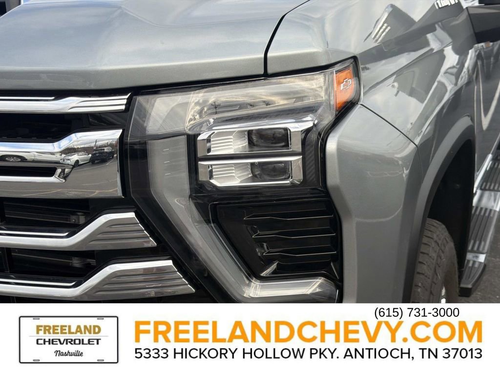 Used 2024 Chevrolet Silverado 2500 High Country w/ High Country Premium Package image 7