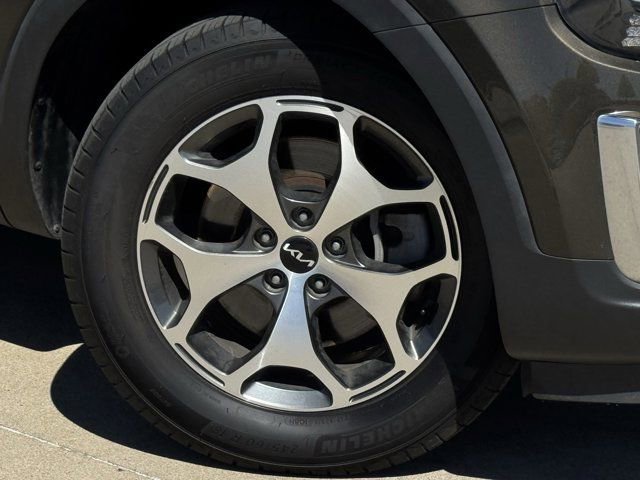 Used 2022 Kia Telluride EX w/ Towing Package image 34