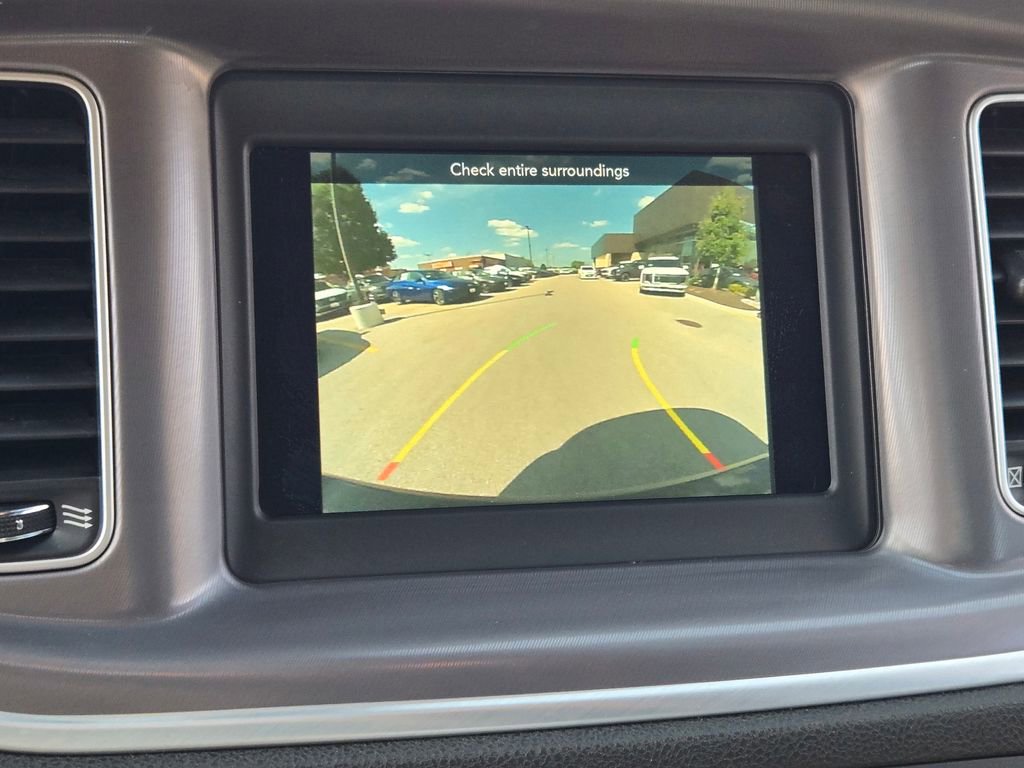 Used 2022 Dodge Charger SXT image 31