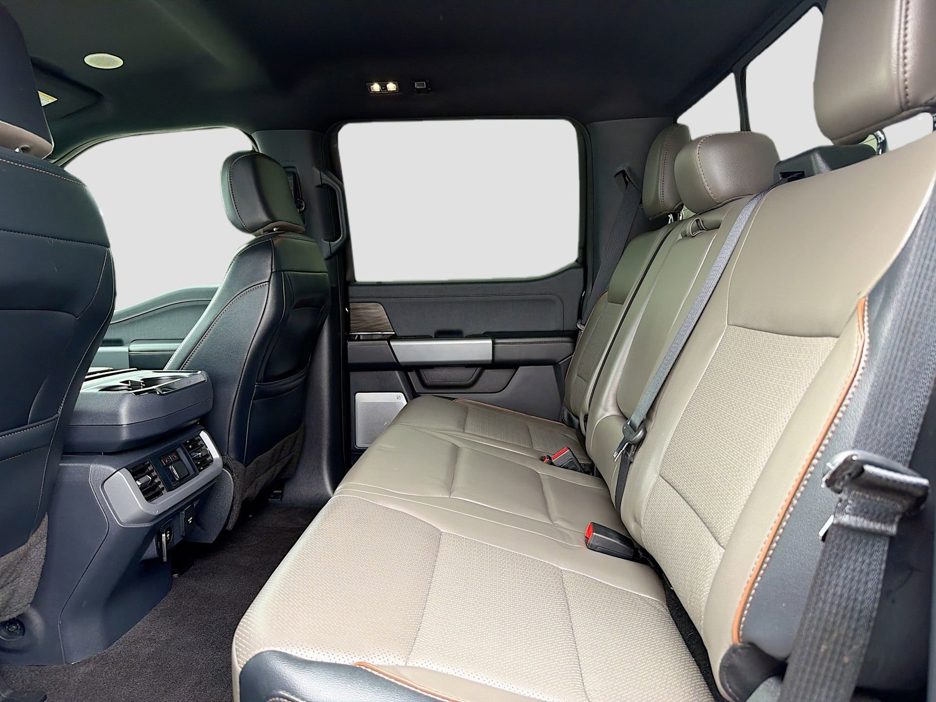 Used 2024 Ford F150 Lariat w/ Equipment Group 502A High image 30