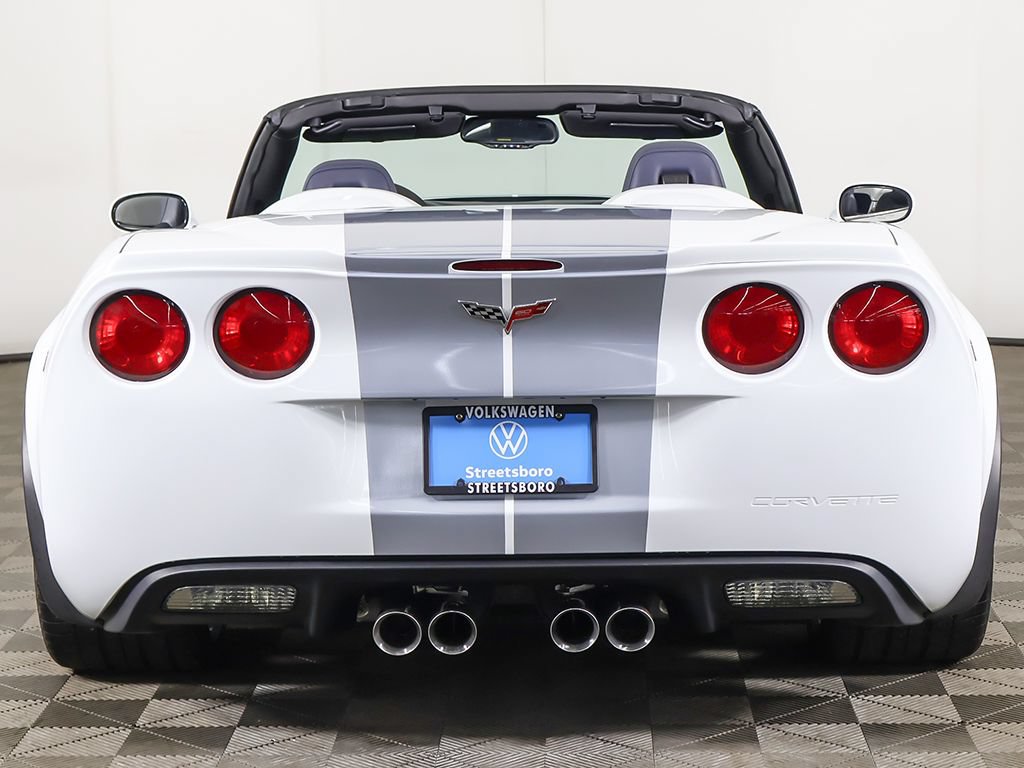 Used 2013 Chevrolet Corvette 427 w/ 1SC Preferred Equipment Group RWD image 11